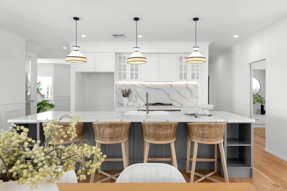Hamptons & Classic Coastal Kitchens